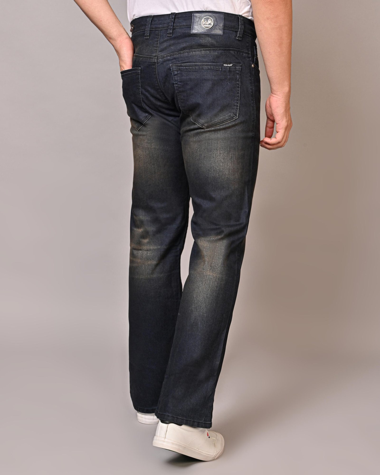 Men’s Dusty Wash Straight Fit Denim Jeans – Classic Vintage Look