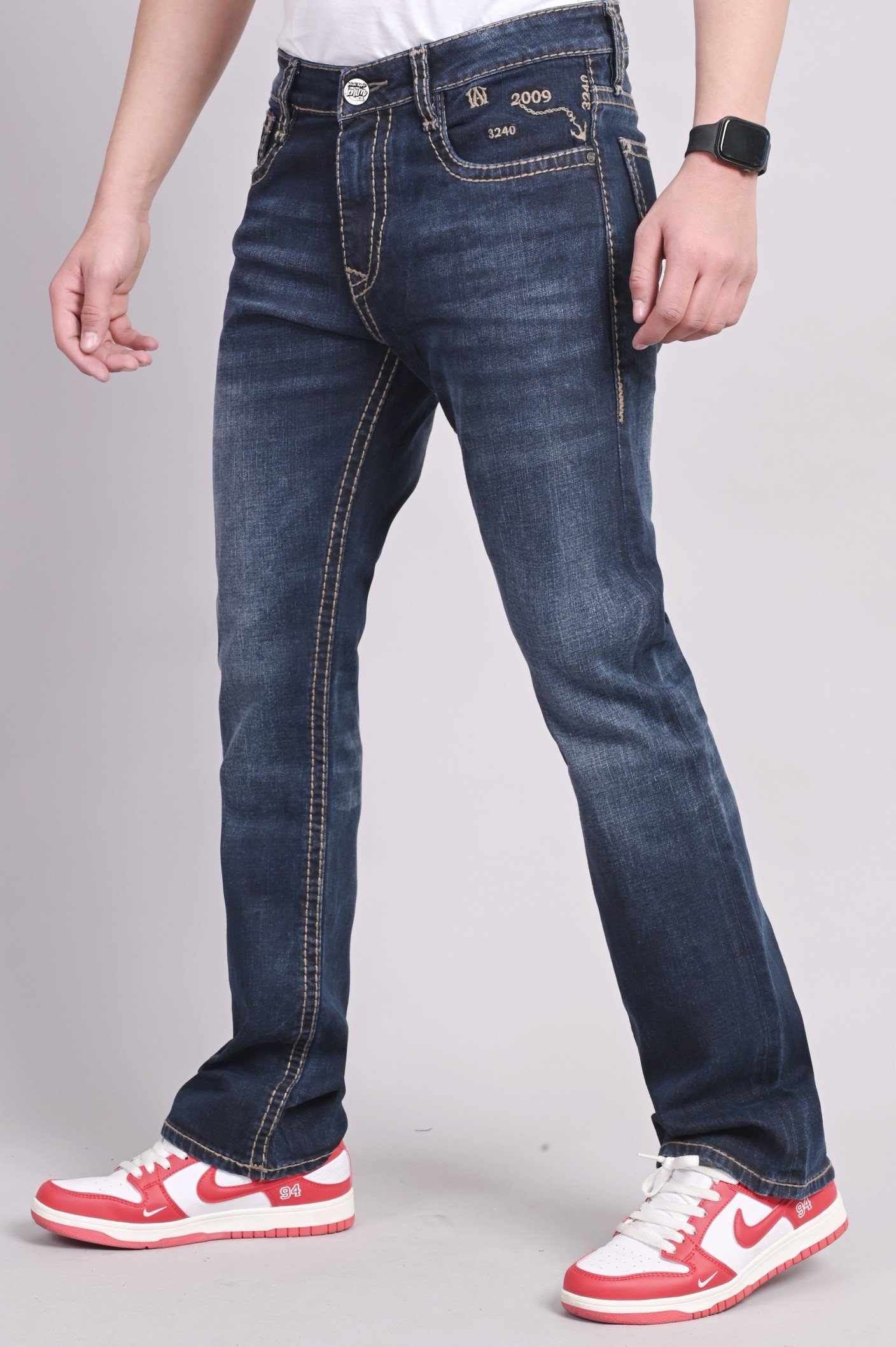 White Apple Men Bootcut Blue Jeans