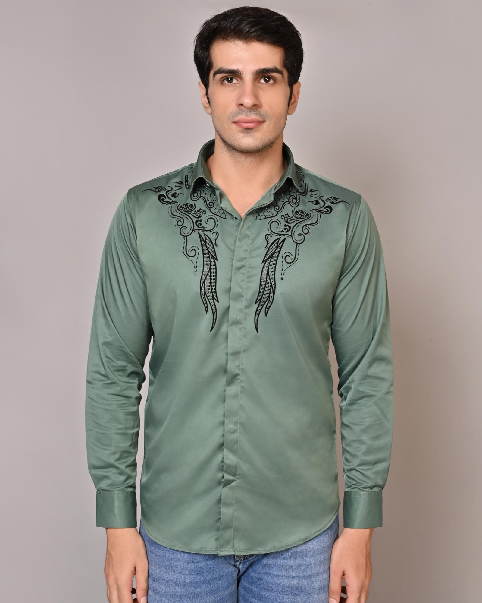 Men Designer Green Shirts With Spread Collar