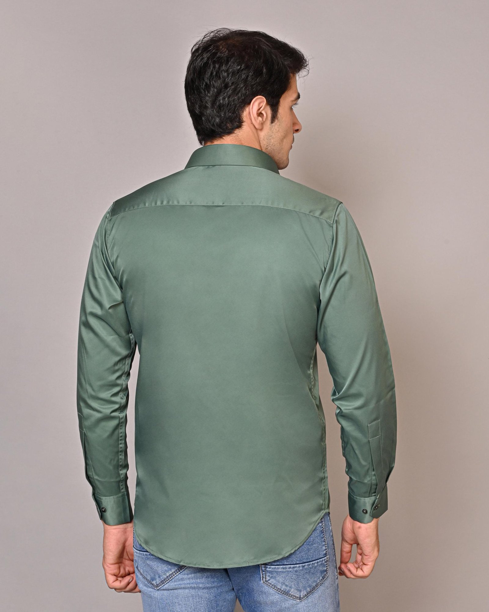 Men Designer Green Shirts With Spread Collar